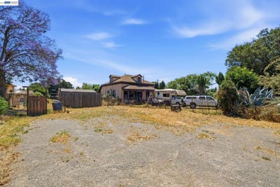 /international/us/559-old-canyon-rd-fremont-ca-110120460334/