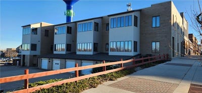 /international/us/212-broadway-avenue-n-albert-lea-mn-110103046850/