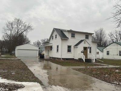 /international/us/705-nw-3rd-street-eagle-grove-ia-110104572891/