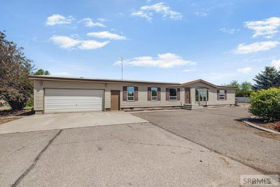 /international/us/2766-w-3800-s-rexburg-id-110108474949/