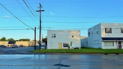 /international/us/1290-m-139-benton-harbor-mi-110109119770/
