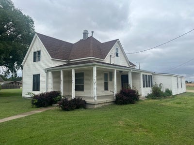/international/us/750-n-1st-osborne-ks-110109139730/