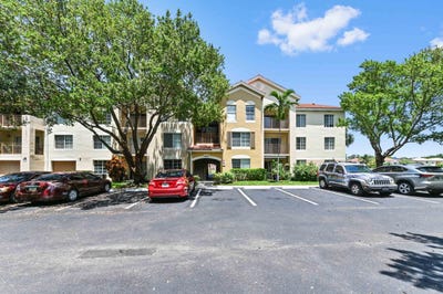 /international/us/4240-san-marino-boulevard-west-palm-beach-fl-110099666606/