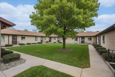 /international/us/4886-weston-avenue-kalamazoo-mi-110105076111/