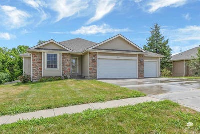 /international/us/313-caroline-court-junction-city-ks-110101145138/