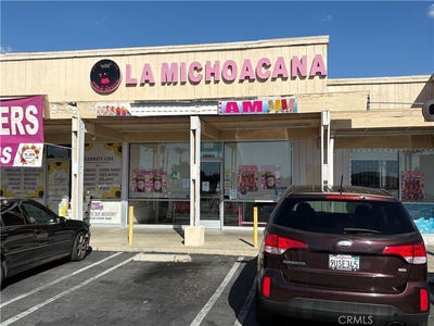 /international/us/19062-la-puente-road-west-covina-ca-110110178497/