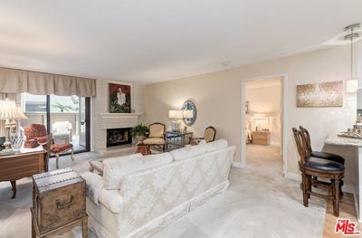 /international/us/8515-falmouth-ave-los-angeles-ca-110120131707/