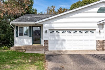 /international/us/381-red-cedar-street-menomonie-wi-110110281066/