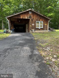/international/us/606-markwood-road-purgitsville-wv-110099583270/?lang=zh-cn