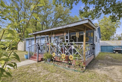 /international/us/919-w-6th-street-joplin-mo-110120666407/