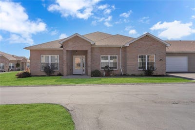 /international/us/1502-seminole-circle-chippewa-twp-pa-110102382661/