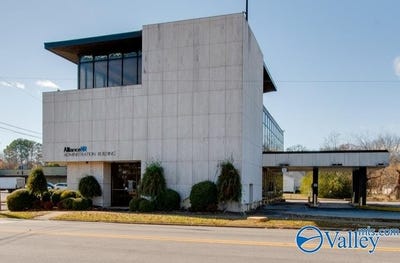 /international/us/520-s-jefferson-street-athens-al-110106603152/