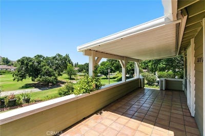 /international/us/26745-oak-crossing-road-newhall-ca-110101070557/