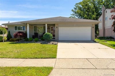 /international/us/27131-evelyn-avenue-brownstown-twp-mi-110109058825/