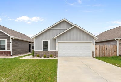 /international/us/1425-wigwam-lane-martinsville-in-110107408495/