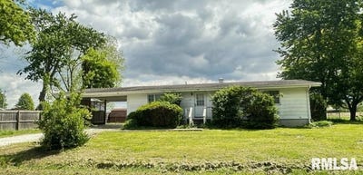 /international/us/190-s-east-street-hull-il-110107653112/