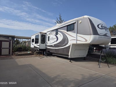 /international/us/8229-lake-shore-drive-show-low-az-110101025776/?lang=en