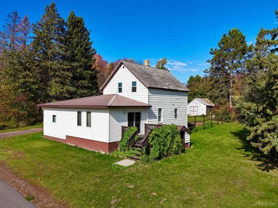 /international/us/601-5th-street-rockland-mi-110120134647/