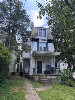 /international/us/623-riddle-road-cincinnati-oh-110100815342/