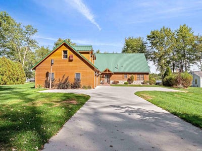 /international/us/1905-e-750-s-wolcottville-in-110106182125/