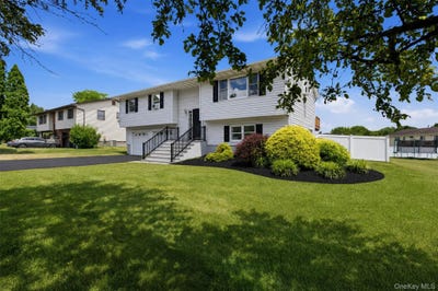 /international/us/41-guernsey-drive-new-windsor-ny-110109088388/