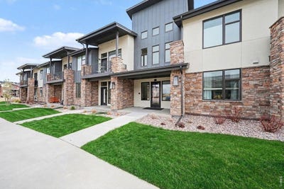 /international/us/827-schlagel-st-fort-collins-co-110106949140/