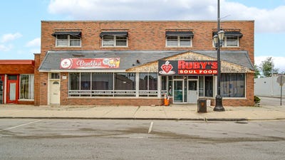 /international/us/201-w-144th-street-riverdale-il-110108379312/
