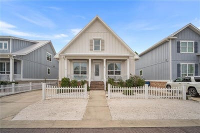 /international/us/29-parks-edge-orange-beach-al-110104553415/