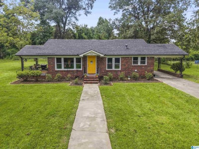 /international/us/904-14th-avenue-clanton-al-110101499166/