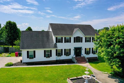 /international/us/41-lakeside-drive-london-ky-110108256254/