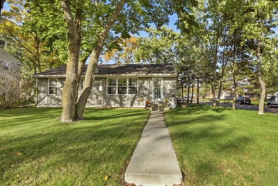 /international/us/1051-25th-avenue-n-saint-cloud-mn-110120610145/