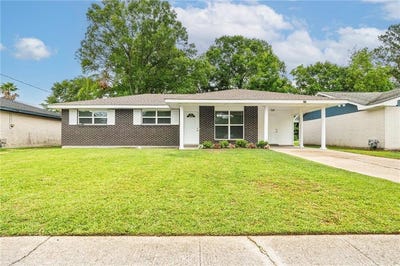 /international/us/210-mockingbird-lane-slidell-la-110108257584/