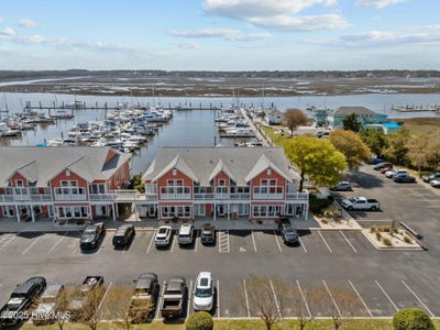 /international/us/5001-oquinn-boulevard-se-southport-nc-110098486892/?lang=zh-tw
