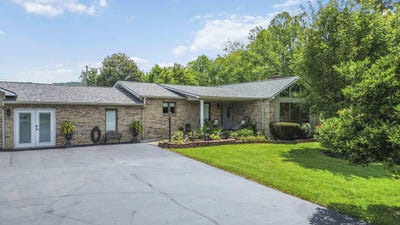 /international/us/37-gina-court-barbourville-ky-110095411093/