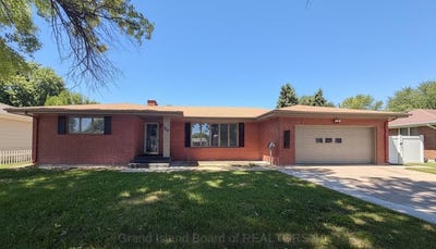 /international/us/1710-s-blaine-st-grand-island-ne-110108805975/