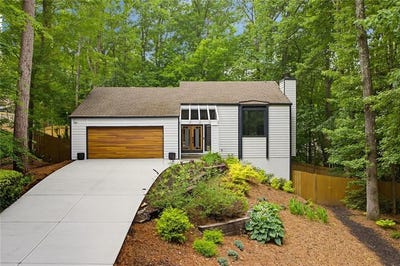 /international/us/3452-shawnee-trail-se-smyrna-ga-110108505514/