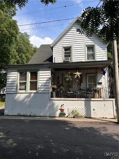/international/us/140-scio-street-watertown-city-ny-110097262062/