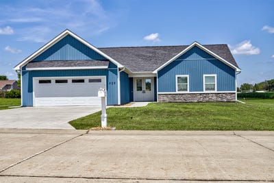 /international/us/409-south-street-jewell-ia-110100798074/