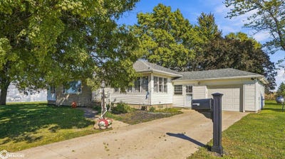 /international/us/2086-rose-avenue-mount-union-ia-110120450875/