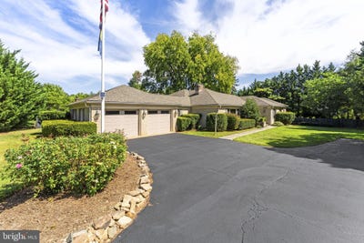 /international/us/208-wirt-street-nw-leesburg-va-110120715624/
