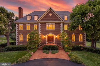 /international/us/6700-clifton-road-clifton-va-110110245435/