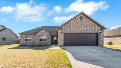 /international/us/117-pecan-street-lake-city-ar-110098244316/