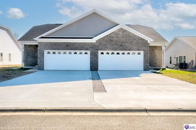 /international/us/160-shirley-boulevard-vine-grove-ky-110104454330/