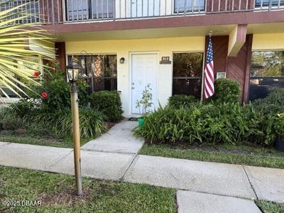 /international/us/108-lacosta-lane-daytona-beach-fl-110108714363/
