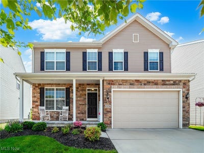 /international/us/12174-edgehill-oval-strongsville-oh-110100022196/