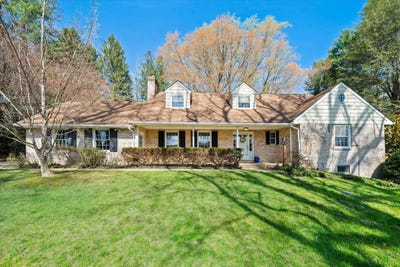 /international/us/859-yorklyn-road-hockessin-de-110107387329/