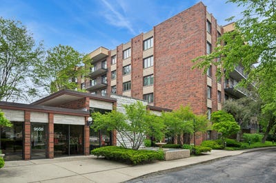 /international/us/9560-gross-point-road-skokie-il-110108150237/