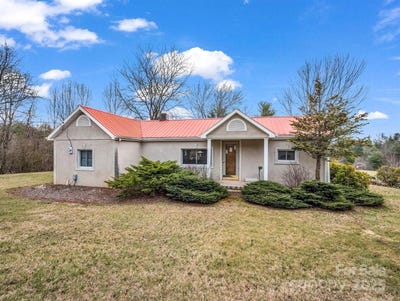 /international/us/55-settlers-trail-mars-hill-nc-110100579751/