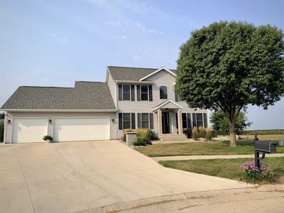 /international/us/804-prairie-ln-storm-lake-ia-110109770049/