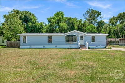 /international/us/808-meadow-lake-drive-hinesville-ga-110108579671/